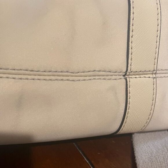 Henri Bendel Jetsetter Backpack/Bag - Large - Picture 12 of 15